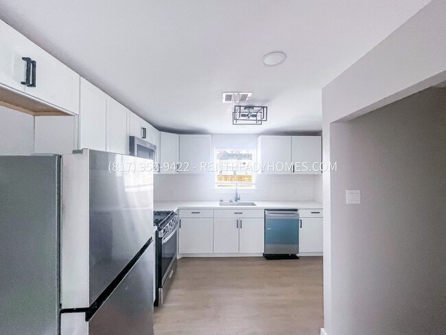 Photo - 8117 Detroit St Unit 1