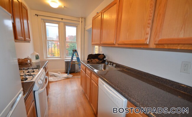 231 Park Dr Unit 16