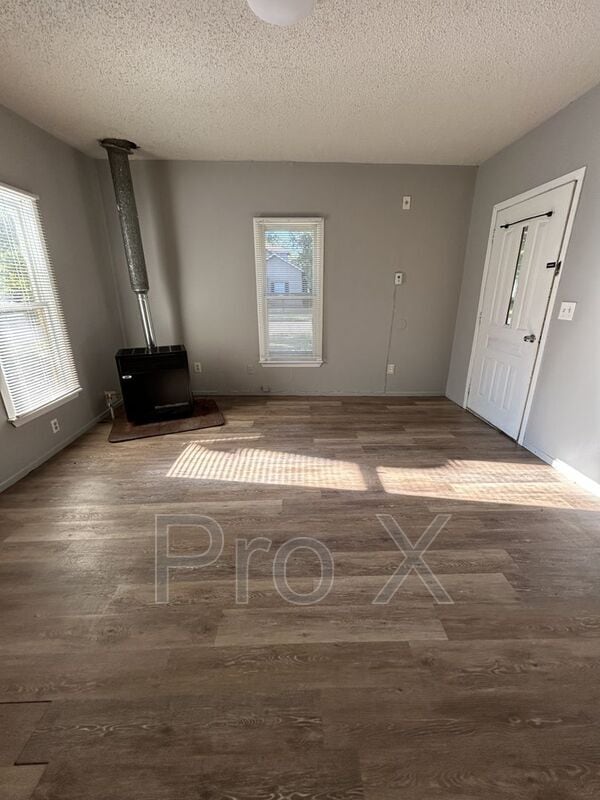 Photo - 208 W Rose St