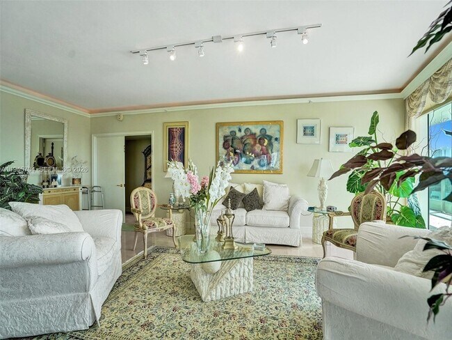 19955 NE 38th Ct Unit 901