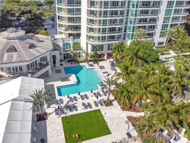 Building Photo - 16047 Collins Ave Unit 2602 Rental