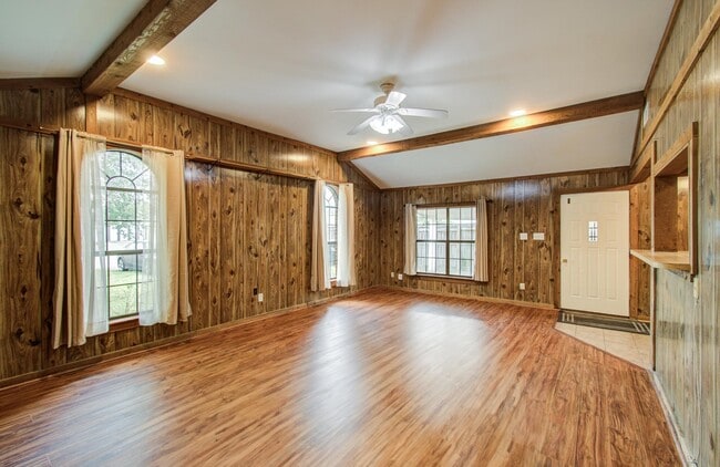 Photo - 810 Roosevelt St