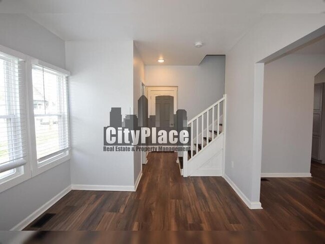 Photo - 750 Cottage Ave