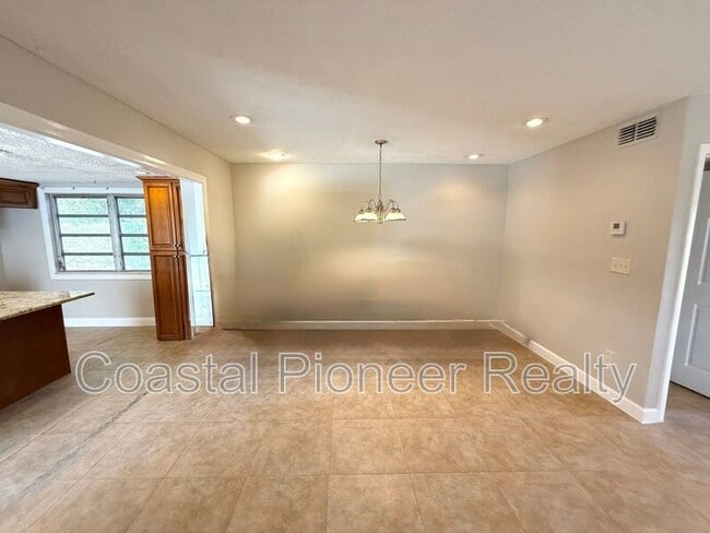 Photo - 3944 E Eden Roc Cir