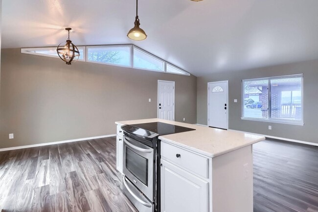 Photo - 5357 S Prescott St