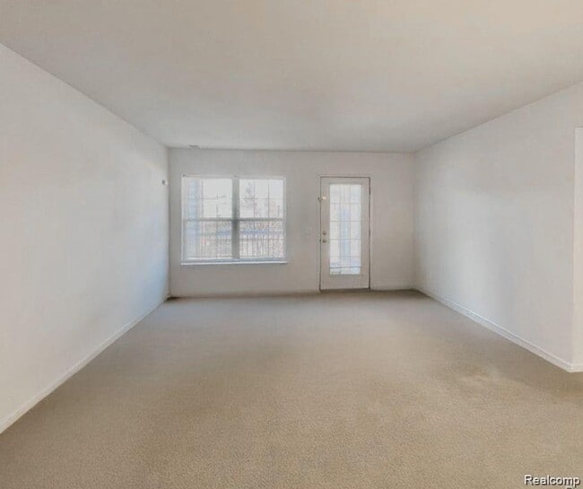 Photo - 2664 S Knightsbridge Cir