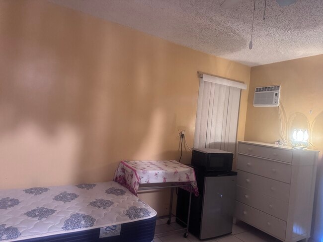 Photo - 6560 Grant Ct