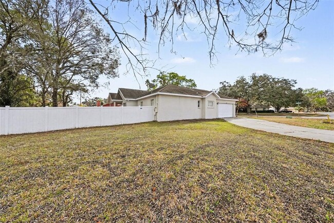 Photo - 5300 Eagle Blvd