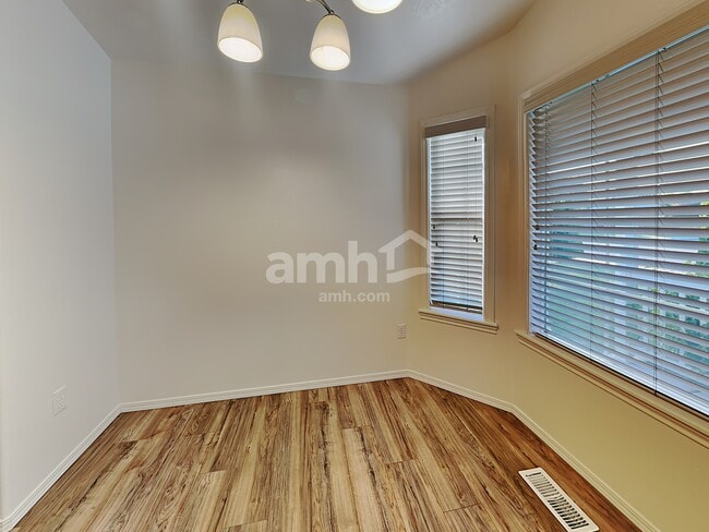 Photo - 1285 W Verbena Dr