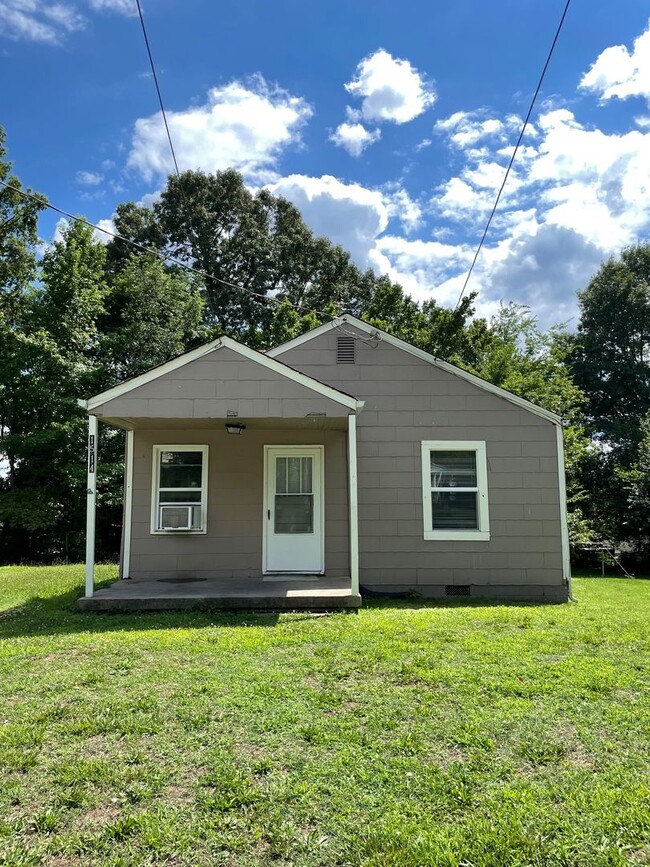 Building Photo - 1514 Sloan St Rental