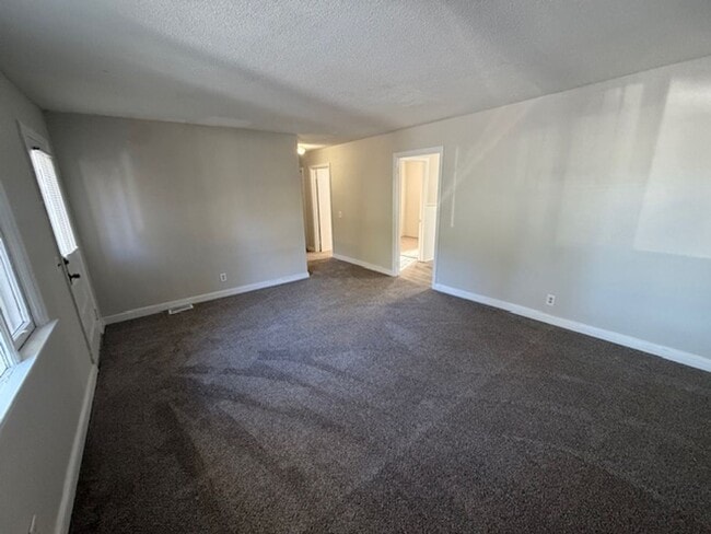 Photo - 7203 Patricia Dr