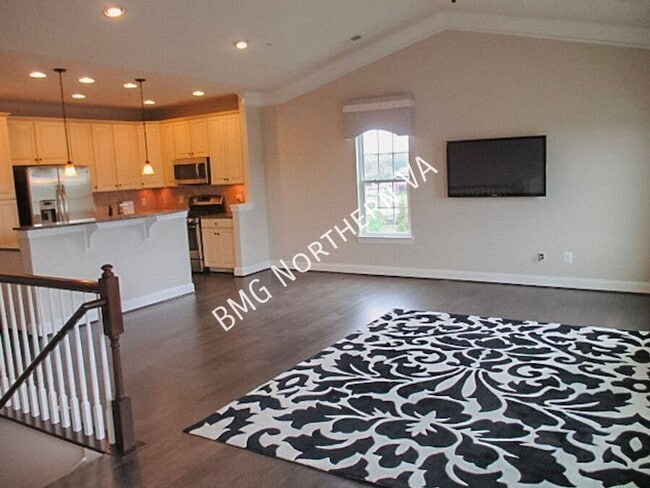 Photo - 24688 Hutchinson Farm Dr