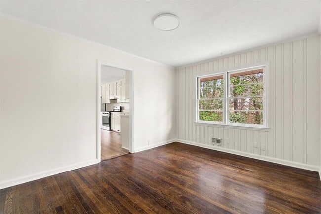 Photo - 1451 Belmont Ave