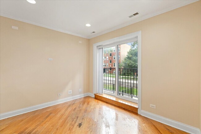 Photo - 4022 N Central Park Ave Unit 1