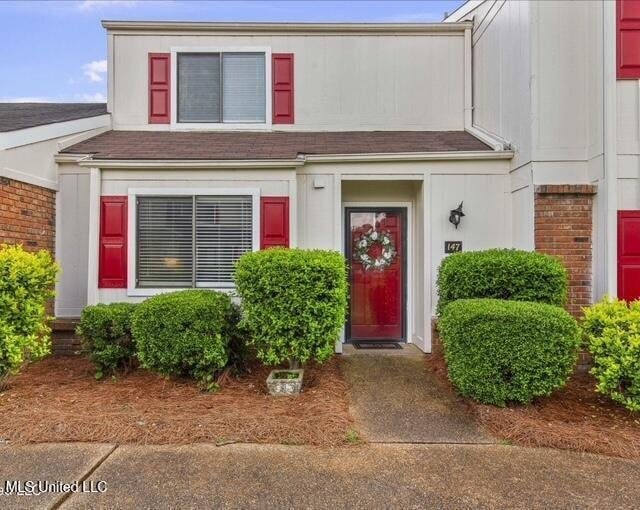 Building Photo - 147 Lakebend Cir