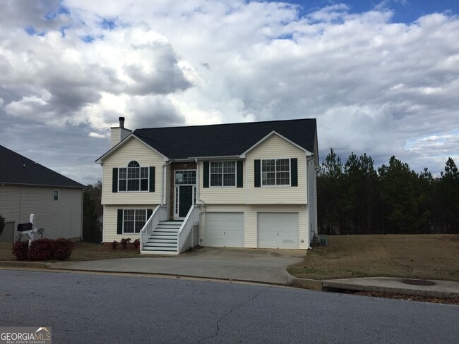 Photo - 10600 Redbud Ln