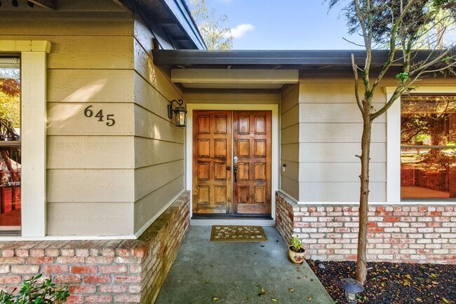 Photo - Charming 3-Bed / 2-Bath Retreat on Over an Acre in Sebastopol