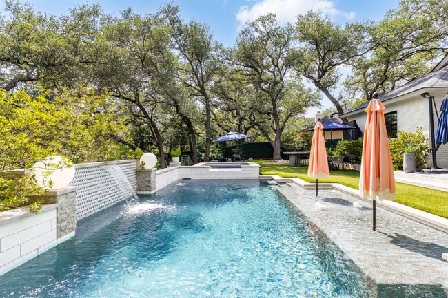 Photo - 301 Copperleaf Rd