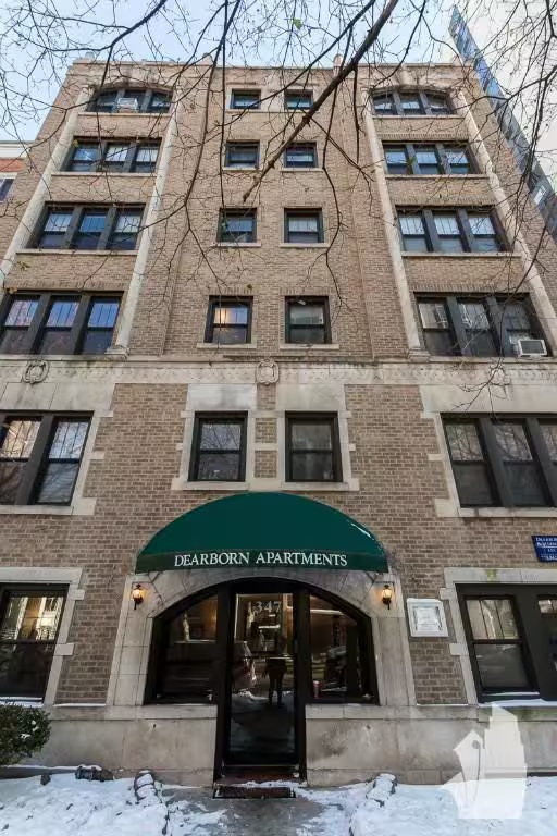 Building Photo - 1337 N Dearborn St Unit A06C