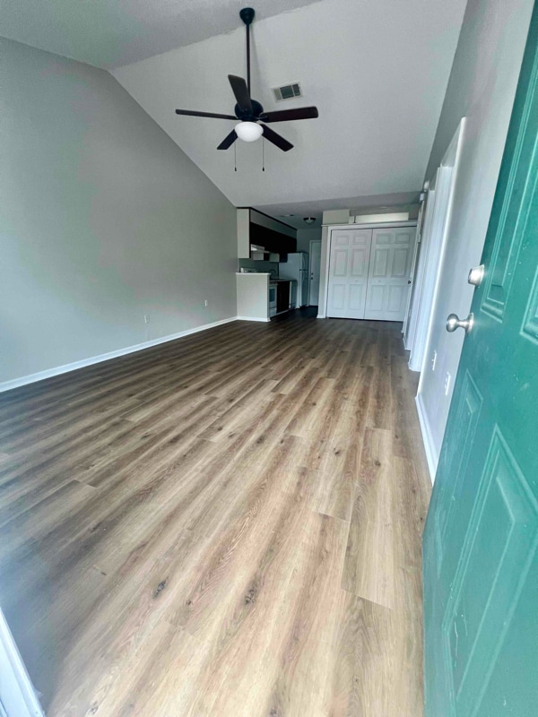 Photo - 230 Lanier Dr