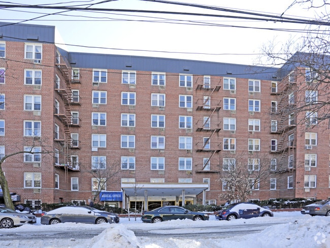 Photo - Windsor House