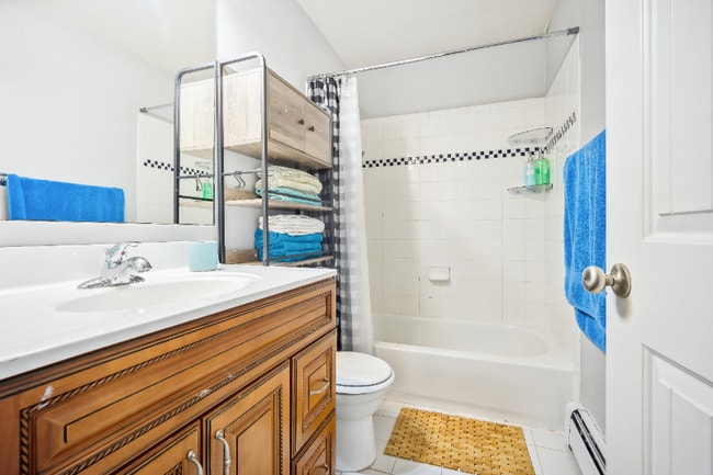 23 Arpage Dr W