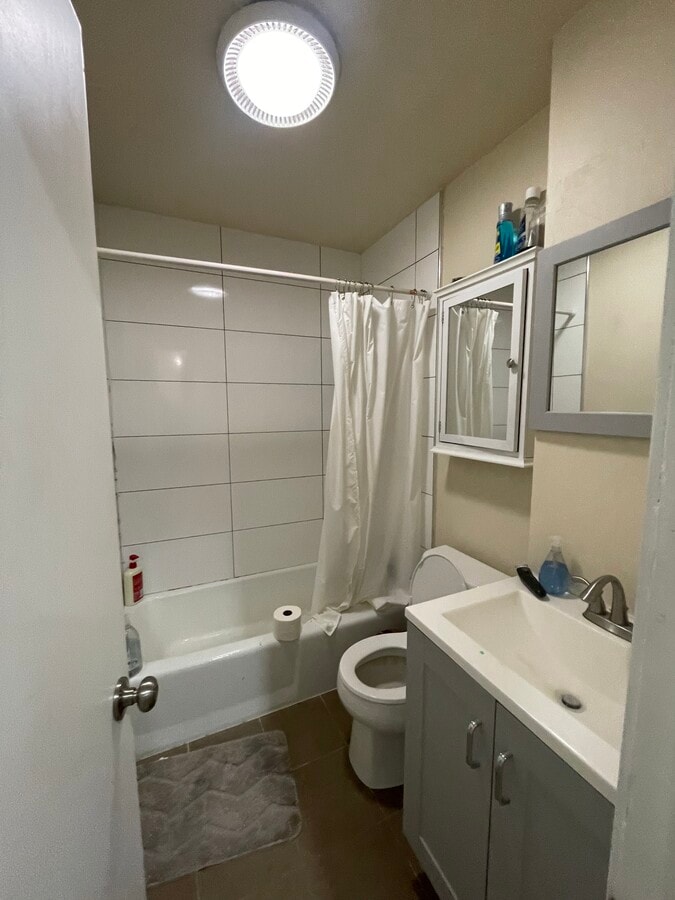 Photo - 585 Beacon St Unidad 4