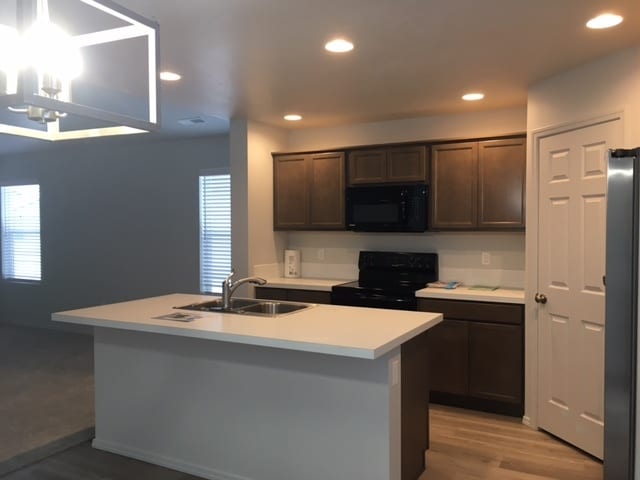 Photo - 8349 E Dutchman St