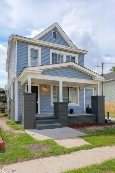 Building Photo - 1517 Summit Ave Unit B Rental