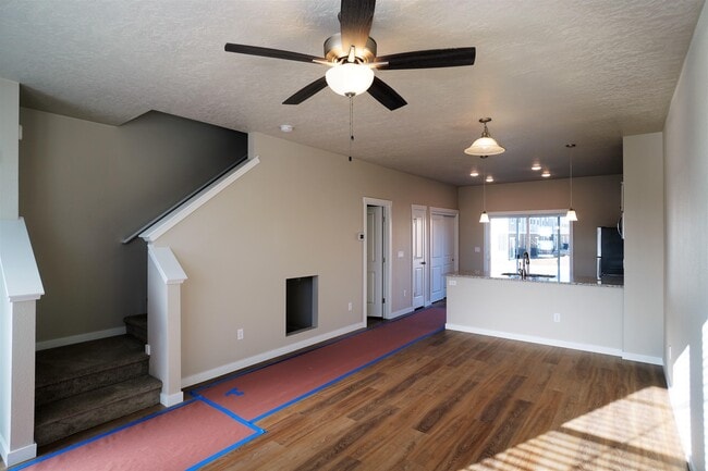 Photo - 5928 S Jessenia Ln