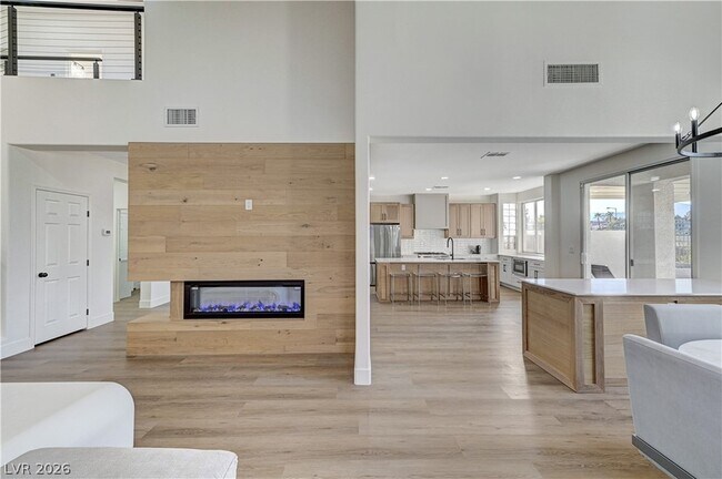 1317 Fox Acres Dr
