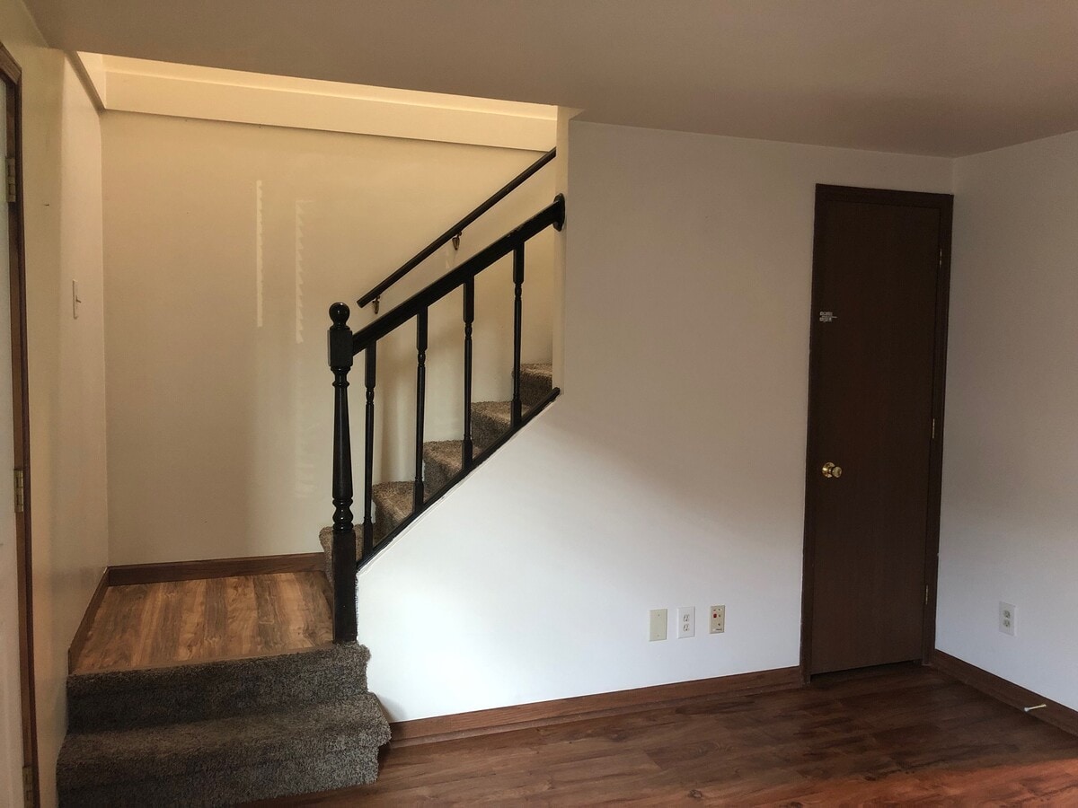 Photo - 401 N 1st Ave