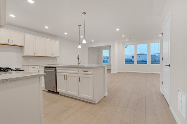 Photo - 668 Switchgrass Wy