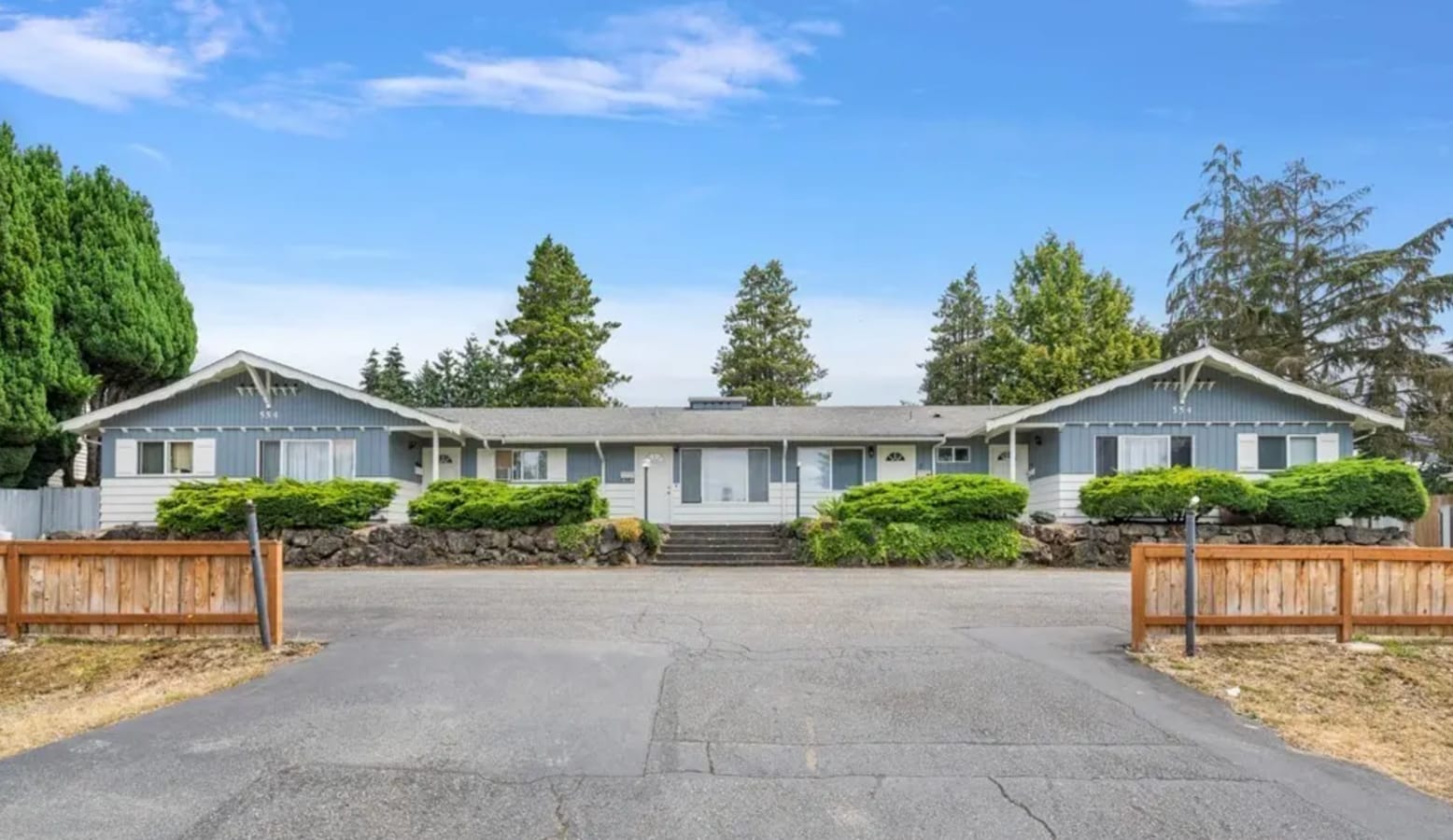 Photo - 554 Index Plz NE Unit 4