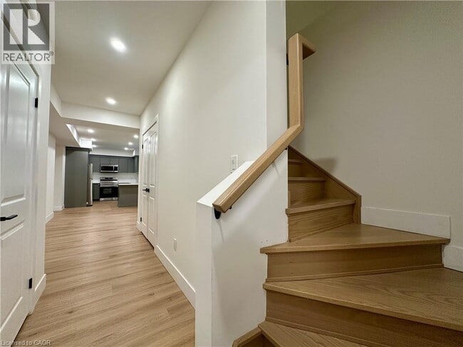 Photo - 18 Stanley Ave