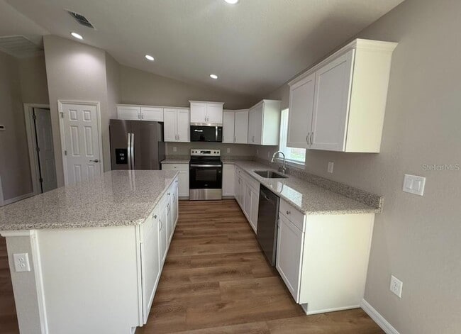 Photo - 13756 SW 102nd Pl