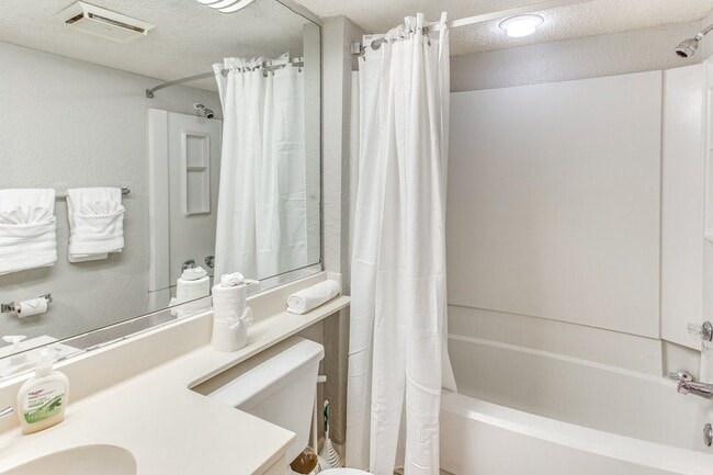 Photo - 9550 Shore Dr Unit 1426