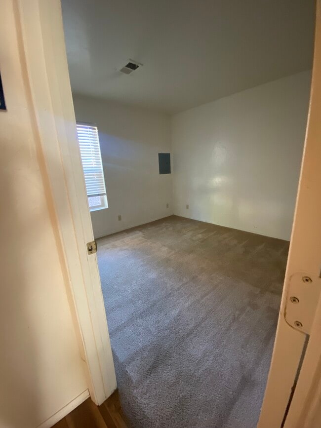 Photo - 300 S Paseo del Flag Unidad #1