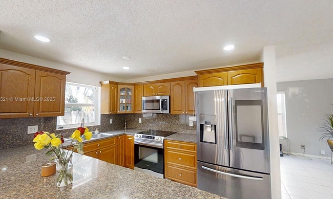 Photo - 8422 SW 44th Pl