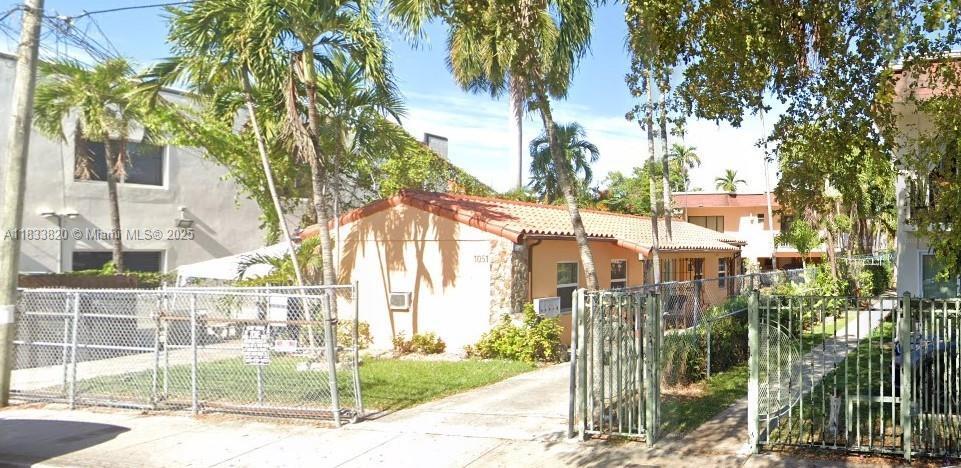Photo - 1051 SW 3rd St Apartamento Unidad 6