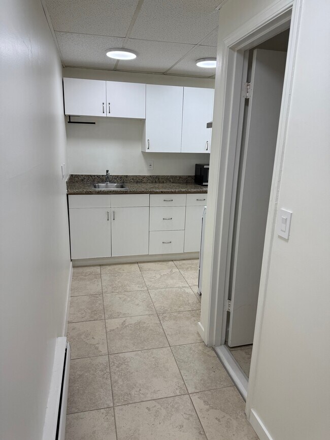 Photo - 714 1st St S