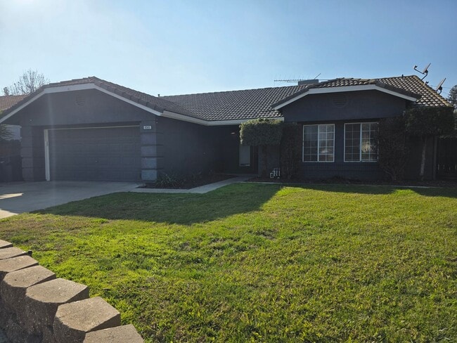 Building Photo - 3-bedroom single story in Turlock!