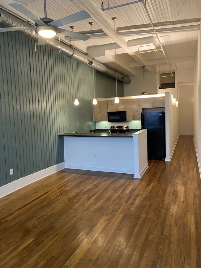 Photo - Odd Fellows Building