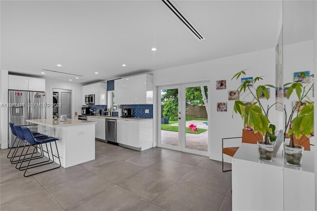 Photo - Southwest 164th Street, Miami, FL 33157 - 3 BR 3 BA single-family home