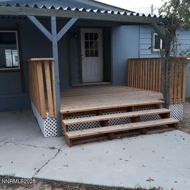 Building Photo - 630 Irish American Rd