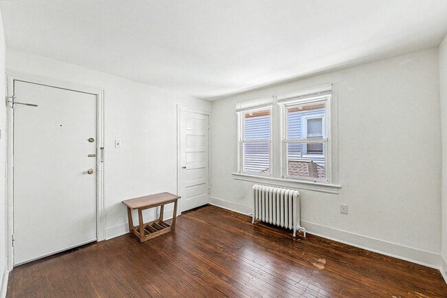 Photo - 25 S Kingston Ave Unit #4