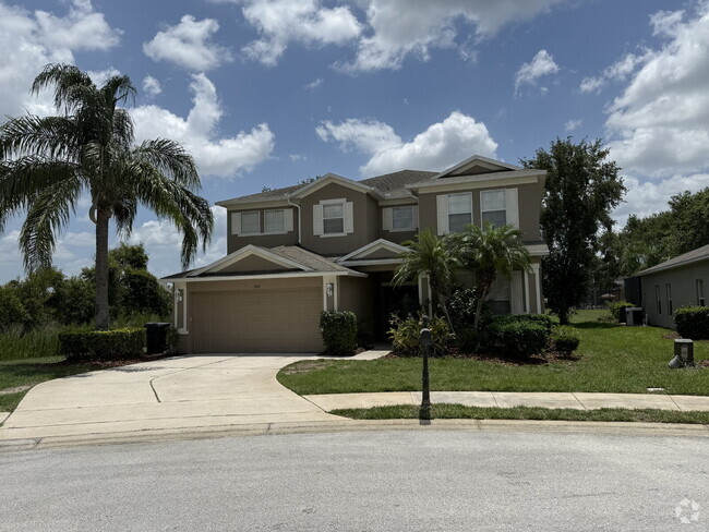 Building Photo - Available Now! Rental
