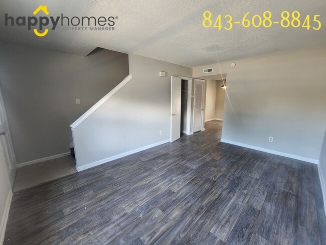 Photo - 921 Nabors Dr
