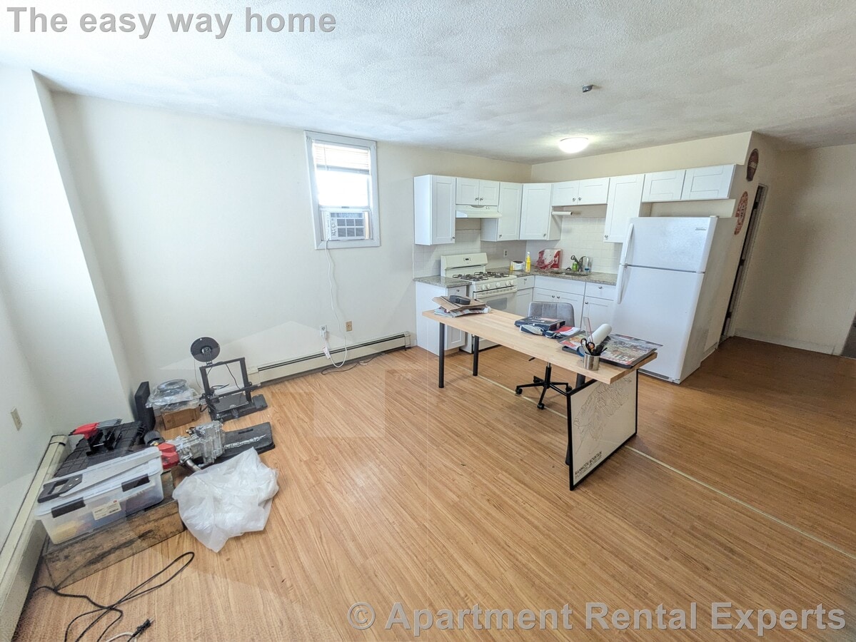 Photo - 569 Somerville Ave Unit #1