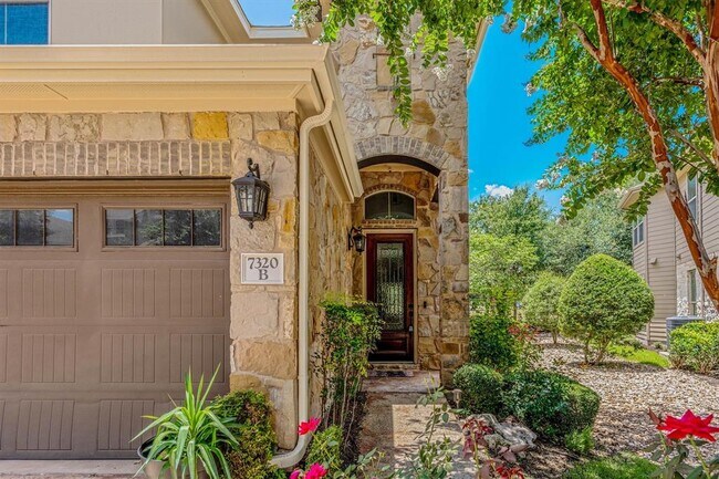 Photo - 7320 Colina Vista Loop Unit B
